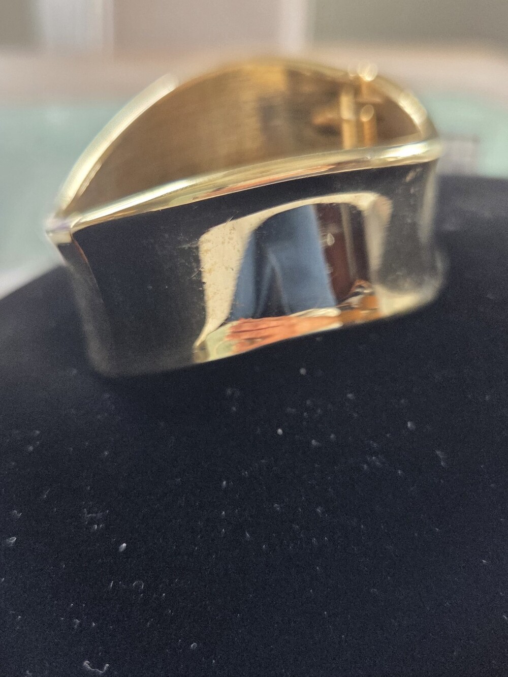 Gold‎ Tone Sculptural Cuff Bracelet